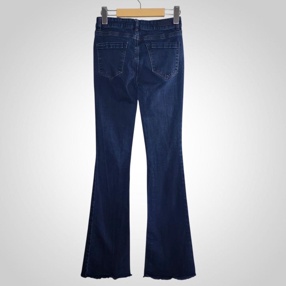 BLANK NYC Cosmic Flare Jeans - 25 - Picture 3 of 7